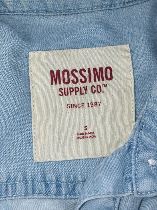 Mossimo Chambray Denim Button Up Shirt 💙 Casual Lightweight Top - Picture 2 of 4